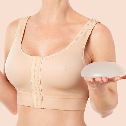 augmentation mammaire par prothese seins dr jerry levy chirurgien esthetique specialiste chirurgie mammaire paris